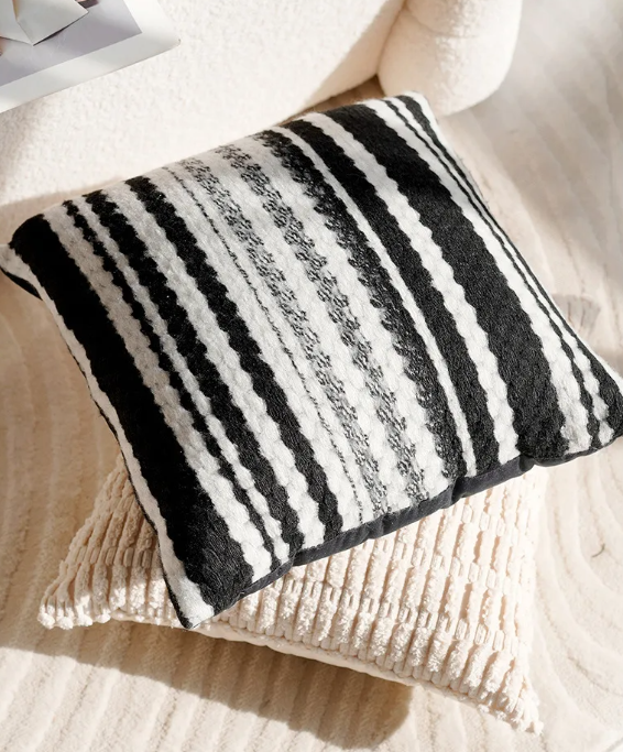 White & Black Patterned Pillow Sofa Cushion Cover