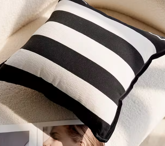 White & Black Patterned Pillow Sofa Cushion Cover