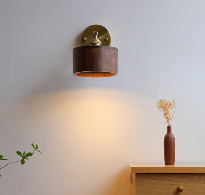 Natural Radiance: Handcrafted Walnut Wood Wall Lamp